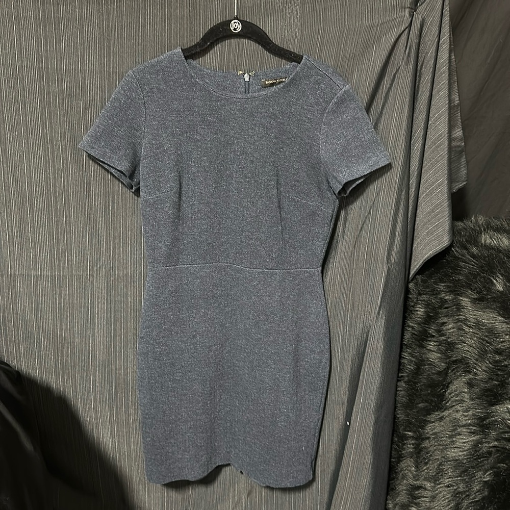 Banana Republic Factory Gray Short Sleeve‎ Sheath Dress Women's Size 6 / H-113